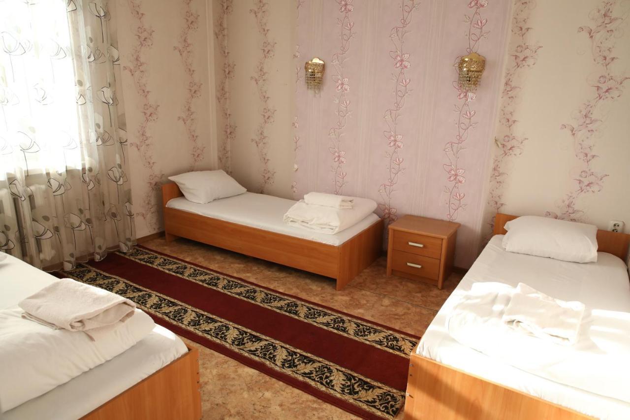 Hotel Alkuat Astana Exteriör bild